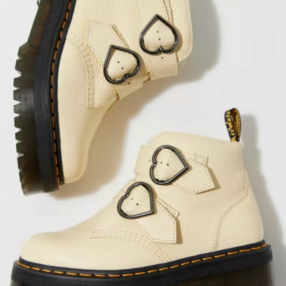 Dr Martens DEVON HEART PLATFORM Boots in Tole Cream SoftRich Leather Comfortable - Picture 4 of 8